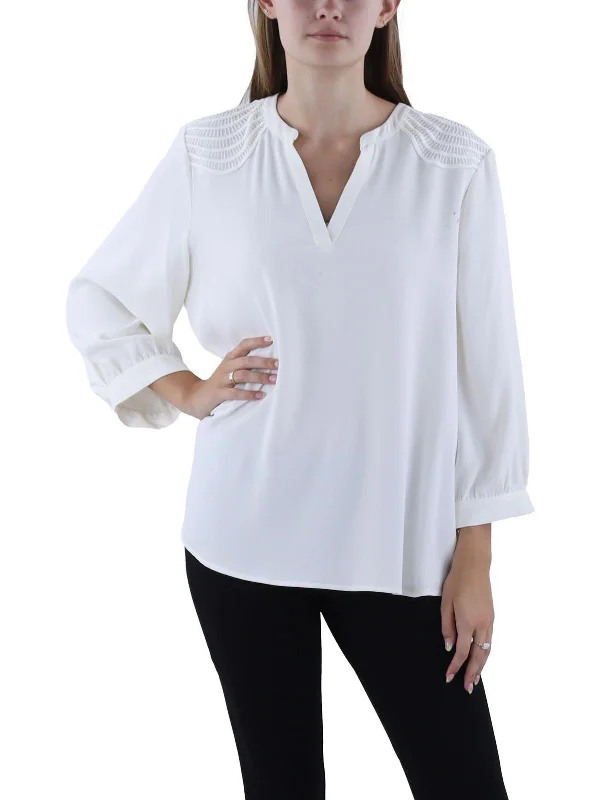 Womens Eyelet 3/4 Sleeve Blouse