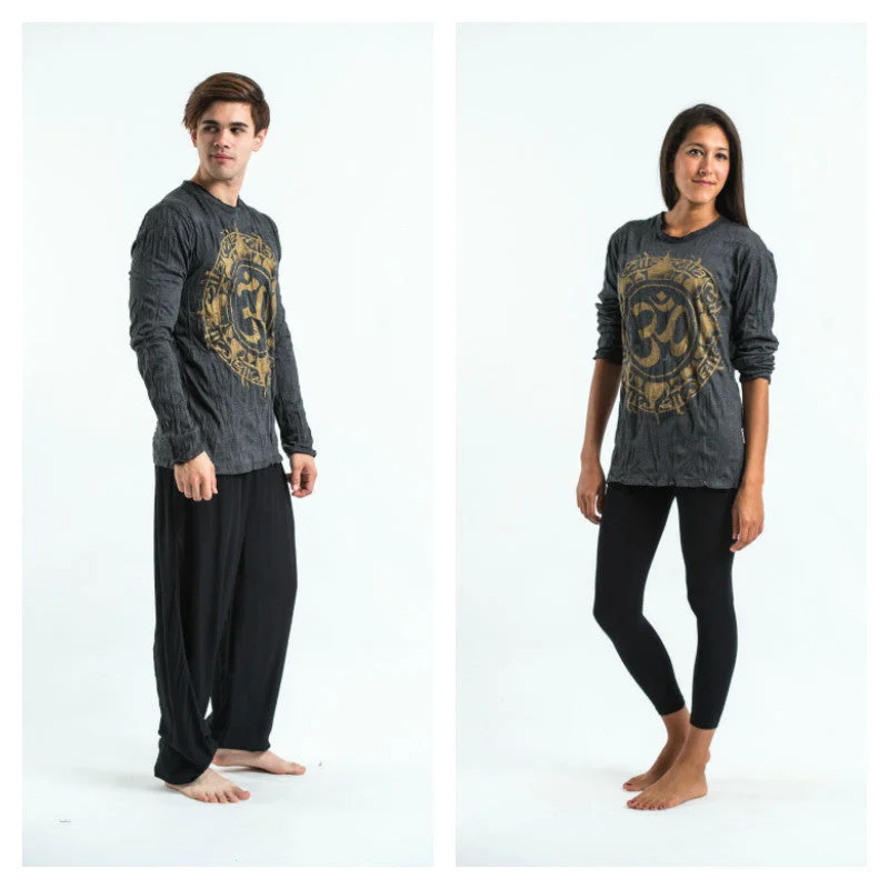 Unisex Infinitee Om Long Sleeve T-Shirt in Gold on Black